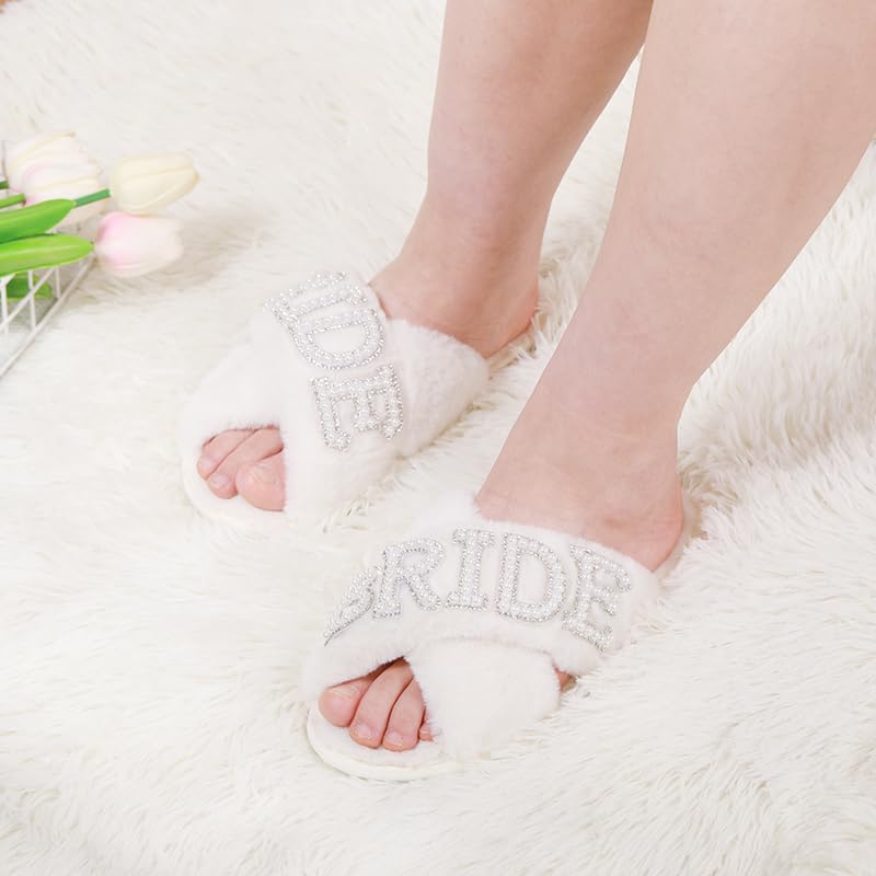 Fabstory Bride Slippers for Wedding Day White Fuzzy Slippers with Pearls for Bachelorette Party Bridal Shower Gifts White 6.5-7.5