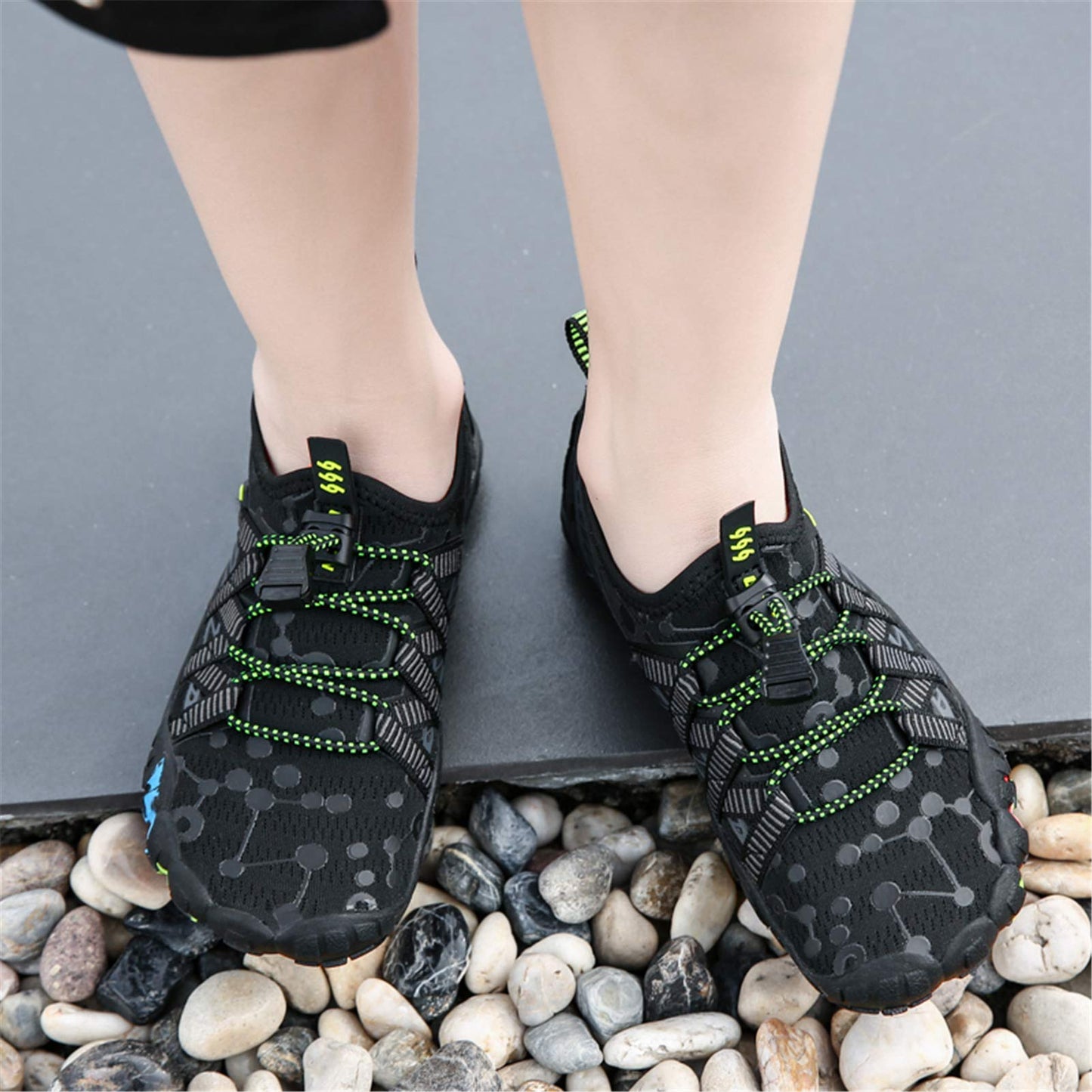 UBFEN Water Shoes for Kids Boys Girls Aqua Socks Barefoot Beach Sports Swim Pool Quick Dry Lightweight Toddler Little Big Kid C Dark Grey 10 Toddler